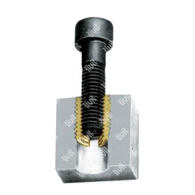 RSCT-O-Brass self tapping socket h.5,8-6,2 - de.6,5 - h .8,0 M4x0,7x8
